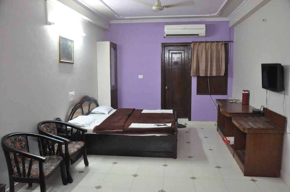 Hotel Classic Inn Near Railway Station Dzsaipur Kültér fotó