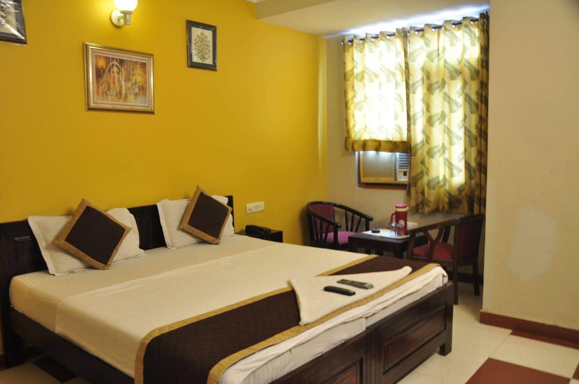 Hotel Classic Inn Near Railway Station Dzsaipur Kültér fotó